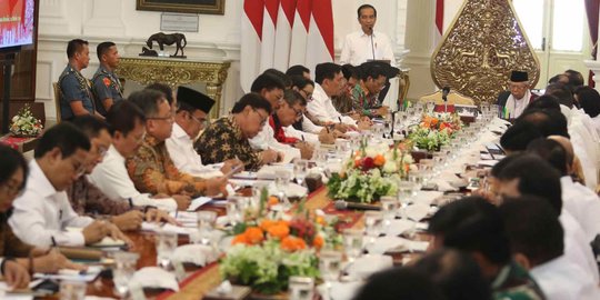 Jokowi Ungkap Ada Menteri Kabinet Kerja Dipanggil Menko Darmin Tak Pernah Hadir