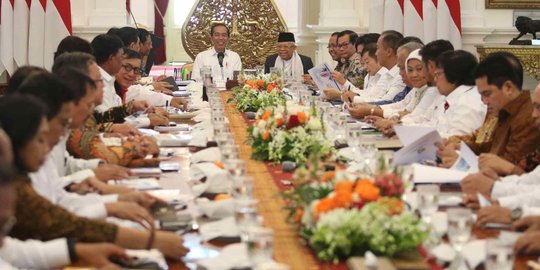 Jokowi Wanti-Wanti Menteri Kabinet Indonesia Maju Tak Ribut di Luar