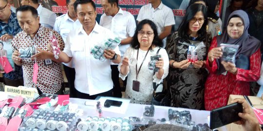 Polda Jatim Bongkar Skincare Mengandung Merkuri Beromset Rp1,6 M per Bulan