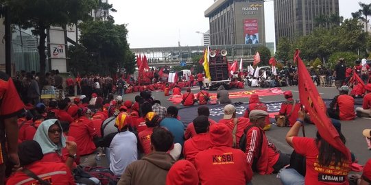 Hendak Longmarch ke Istana, Massa Mahasiswa Mulai Padati Kawasan Thamrin