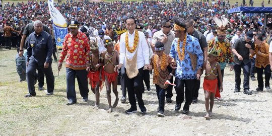 Jokowi Minta Rehabilitasi Bangunan Rusak di Wamena Dipercepat