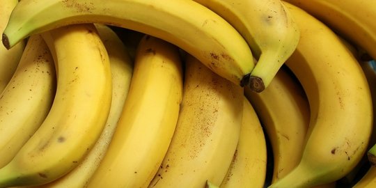 bukannya bikin sehat, kebanyakan makan pisang malah bisa buat masalah kesehatan ini