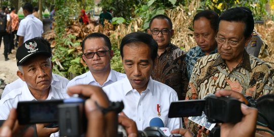 Jokowi Sebut Dana Bantuan Korban Gempa Ambon Cair dalam 6 Bulan Usai Bencana
