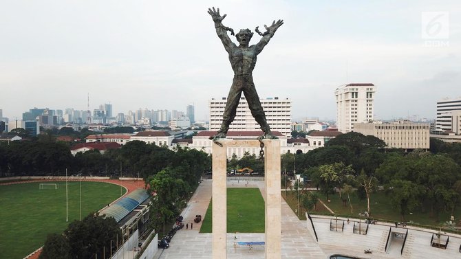 monumen pembebasan irian barat