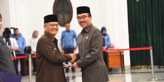 Pj. Sekda Jabar Lantik 18 Pejabat Fungsional