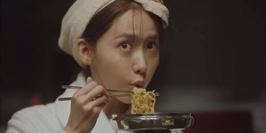 Kenapa Orang Korea Suka Makan Mi di Tutup Panci?