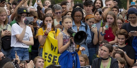 Greta Thunberg Tolak Hadiah Uang dan Penghargaan Lingkungan Hidup