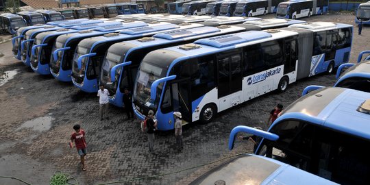 Wajah Baru Bus Transjakarta Merek Zhong Tong