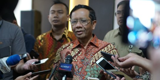 Rapat dengan Para Menteri, Menko Polhukam Mahfud MD Jelaskan soal Hak Veto