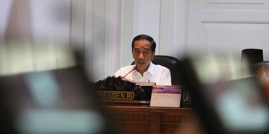 Tingkatkan Kualitas Pendidikan, Jokowi Minta Mendikbud Dikti Pakai Teknologi