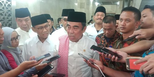 Menag Fachrul Razi Nilai Cadar Bukan Ukuran Ketaqwaan