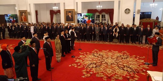 Presiden Jokowi Lantik 9 Komisioner Komisi Kejaksaan