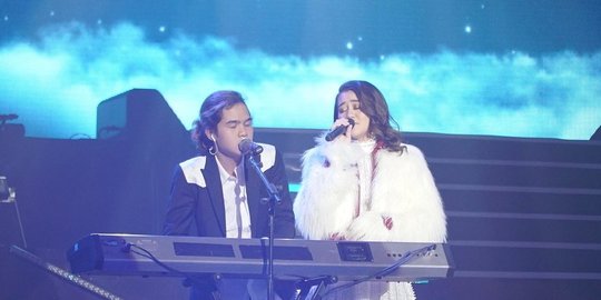 aaliyah tampil kompak di konser dewa 19 rev10