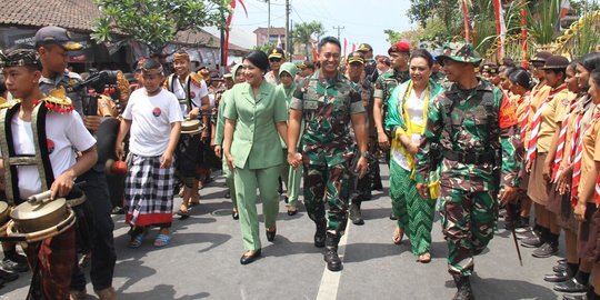 Kasad Jenderal Andika Harap Pembangunan Jembatan Desa Bermanfaat untuk Warga Tabanan