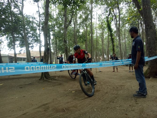 pulau merah cycling