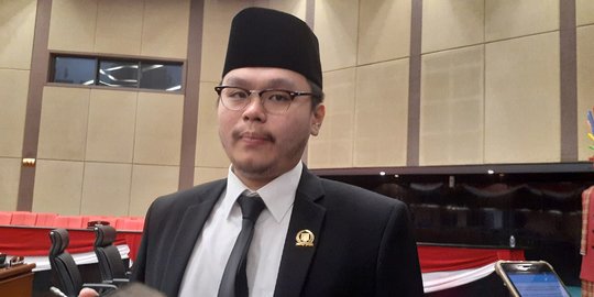 Pelaporan Politikus PSI ke BK DPRD DKI Dinilai Salah Alamat