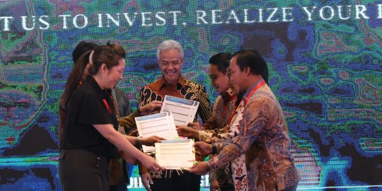 Gelar CJIBF, Ganjar Tarik Investasi Rp 49,9 Triliun ke Jateng