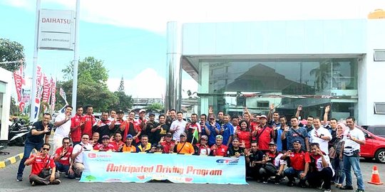 Komunitas Apresiasi Auto Clinic Daihatsu Seri Terakhir di Surabaya