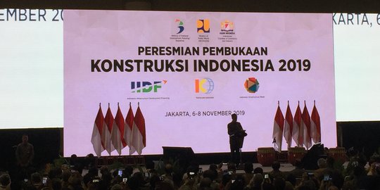 Presiden Jokowi Target RI Miliki 5.000 Km Jalan Tol di 2024