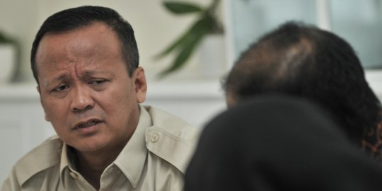 Edhy Prabowo: Illegal Fishing Musuh Kita Bersama