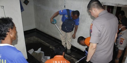 Polisi Libatkan Psikiater Pastikan Pembunuh Mayat Dicor di Lantai Musala