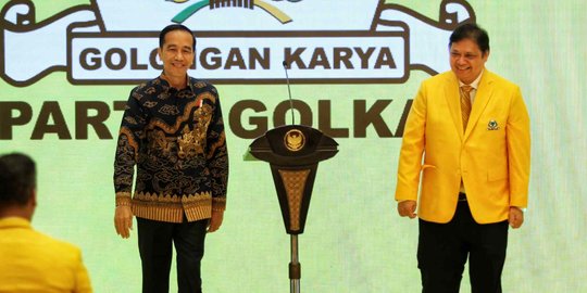 Dipuji Jokowi, Airlangga Tak Mau Jemawa Lawan Bamsoet di Munas Golkar