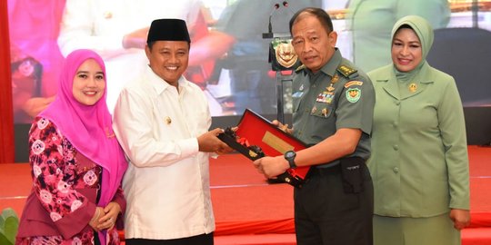 Gantikan Tri Soewandono, Nugroho Budi Wiryanto Jabat Pangdam III/Siliwangi