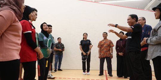 Sambangi Pelatnas Squash, Menpora Bakar Semangat Atlet Raih Prestasi