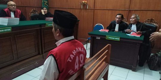 Gelapkan Uang Perusahaan Rp2 Miliar, Hadi Purnomo Divonis 11 Tahun Bui