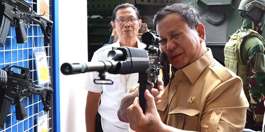 Prabowo Sambangi Luhut: Beliau Senior, Saya Minta Saran Masalah Pertahanan