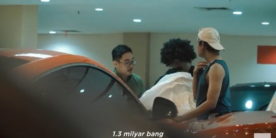 gepokan uang di dalam karung rev1