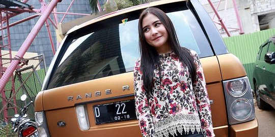 prilly latuconsina dan para artis ini dulunya pernah jadi korban bullying di sekolah