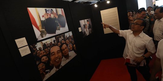 Mengunjungi Pameran Foto Membangun Indonesia