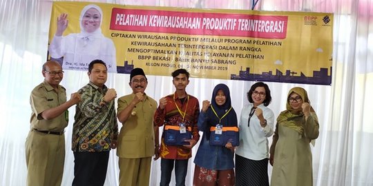 Puluhan Masyarakat Kulon Progo Ikuti Pelatihan Wirausaha Batik