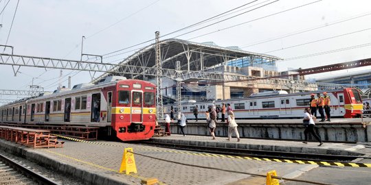 Waskita Beton Precast Bangun 2 Pabrik Produksi Bantalan Rel Kereta