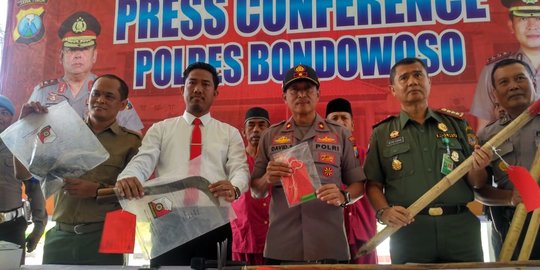 Polisi Tangkap Dua Tersangka Pembakar Pegunungan Ijen