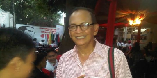 marten jadi sorotan rev1
