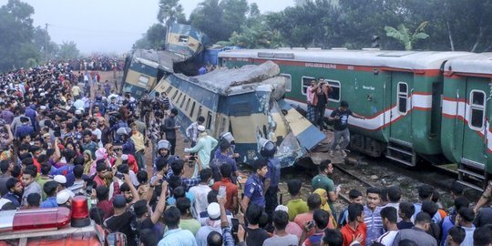 Tabrakan Maut Dua Kereta di Bangladesh Tewaskan 16 Penumpang