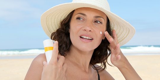 Manfaat Menggunakan Sunscreen untuk Kulit, Bisa Cegah Kanker