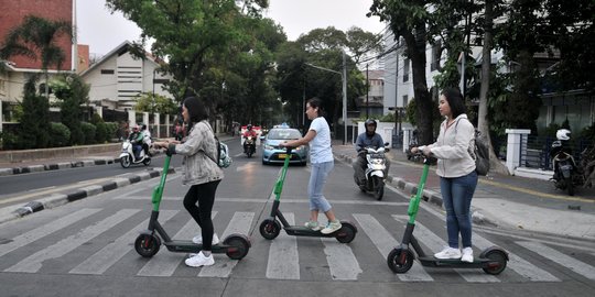 DPR Minta Polisi Tertibkan Penggunaan Skuter Listrik di Jalanan Ibu Kota