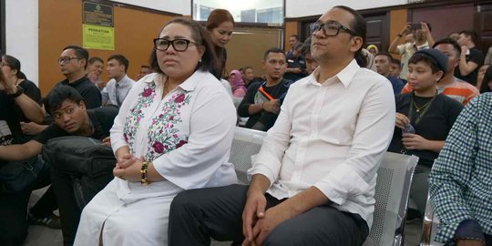 Tersangkut Kasus Narkoba, Nunung dan Suami Dituntut 1,5 Tahun Penjara