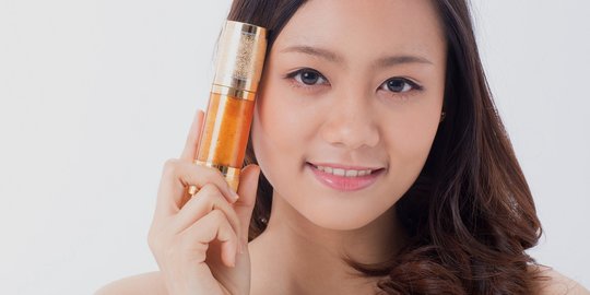 Jangan Gunakan Skincare dengan Kandungan Ini Bersama Vitamin C!