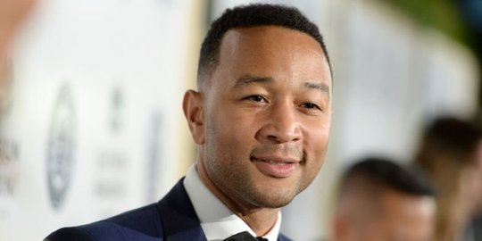 Gantikan Idris Elba, John Legend Jadi Pria Terseksi di Dunia 2019