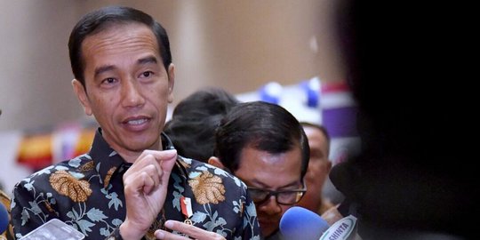 Kumpulkan Gubernur Se-Indonesia, Jokowi Beri Arahan Soal Birokrasi Sampai SDM