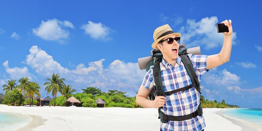 Turis Prancis Tewas Saat Selfie di Air Terjun di Thailand