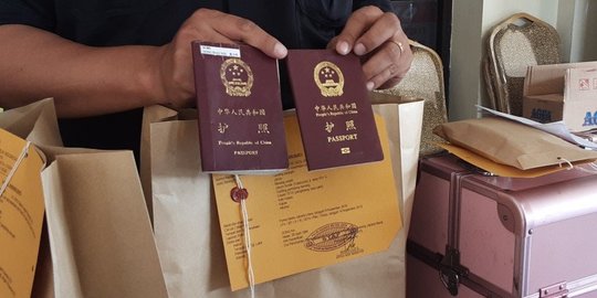 Buka Salon Kecantikan Ilegal di Jakarta, Dua WNA China Ditangkap