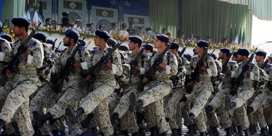 12 Anggota Garda Revolusi Iran Tewas Terkena Ranjau Darat di Suriah