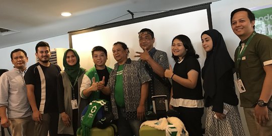 Grab dan Umroh.com Terbangkan 37 Pengemudi GrabCar Umrah dan Liburan ke Turki