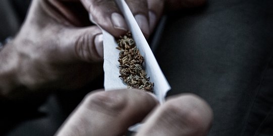 Situs AS Tawarkan Rp500 Juta Bagi Orang yang Mau Isap Ganja Tiap Hari