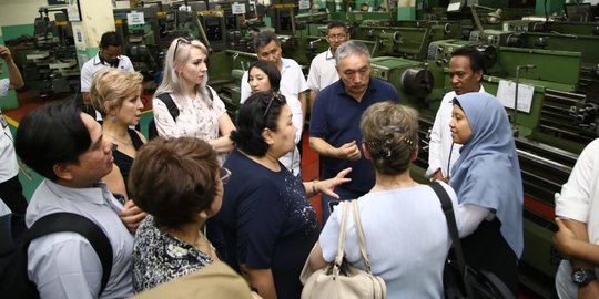 Pelajari Pelatihan Vokasi, Kirgizstan Kunjungi 4 Balai Latihan Kerja